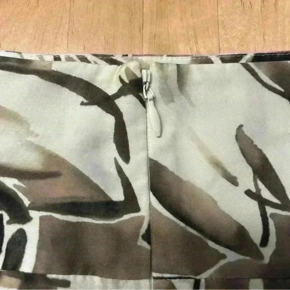 Banana Republic Brown & Cream Floral A-line Skirt - Picture 5 of 11